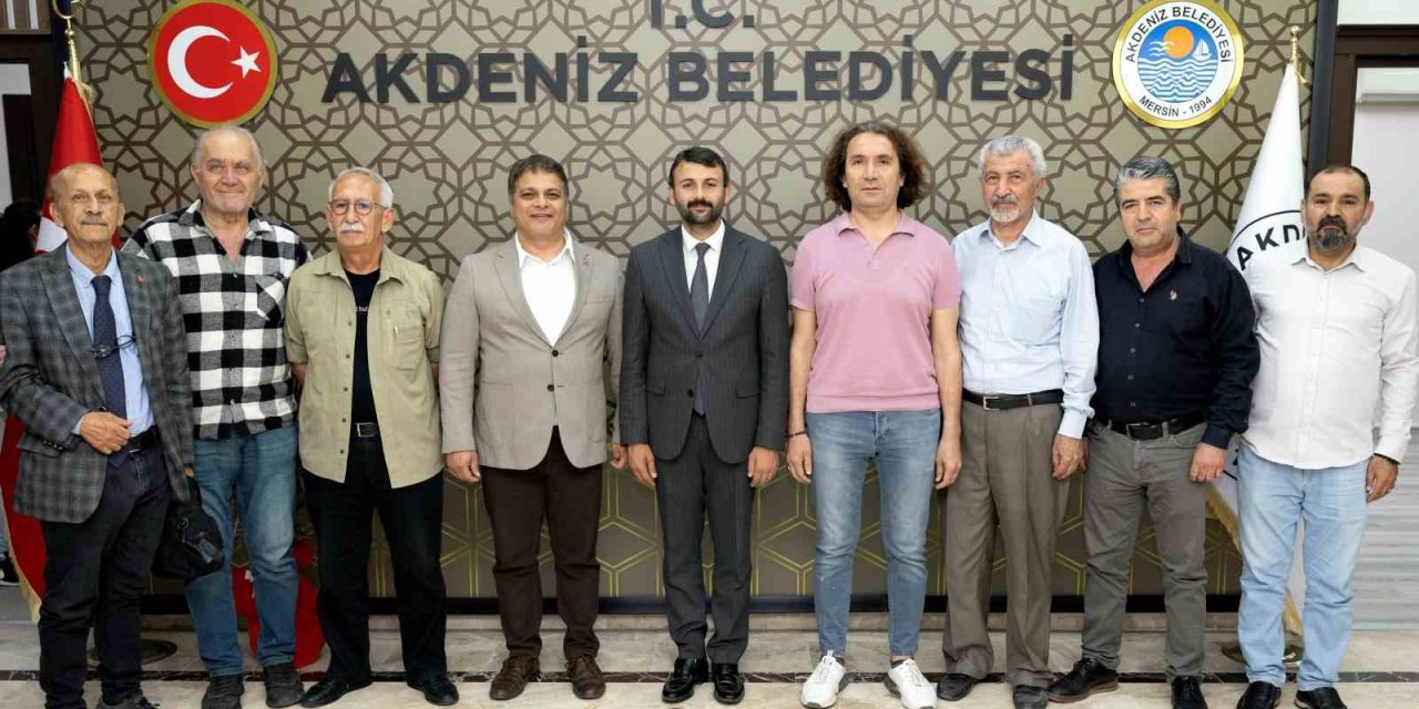 Sarıyıldız: "hakikatin Peşinde Koşan Gazetecilerin Yanında Olacağız"