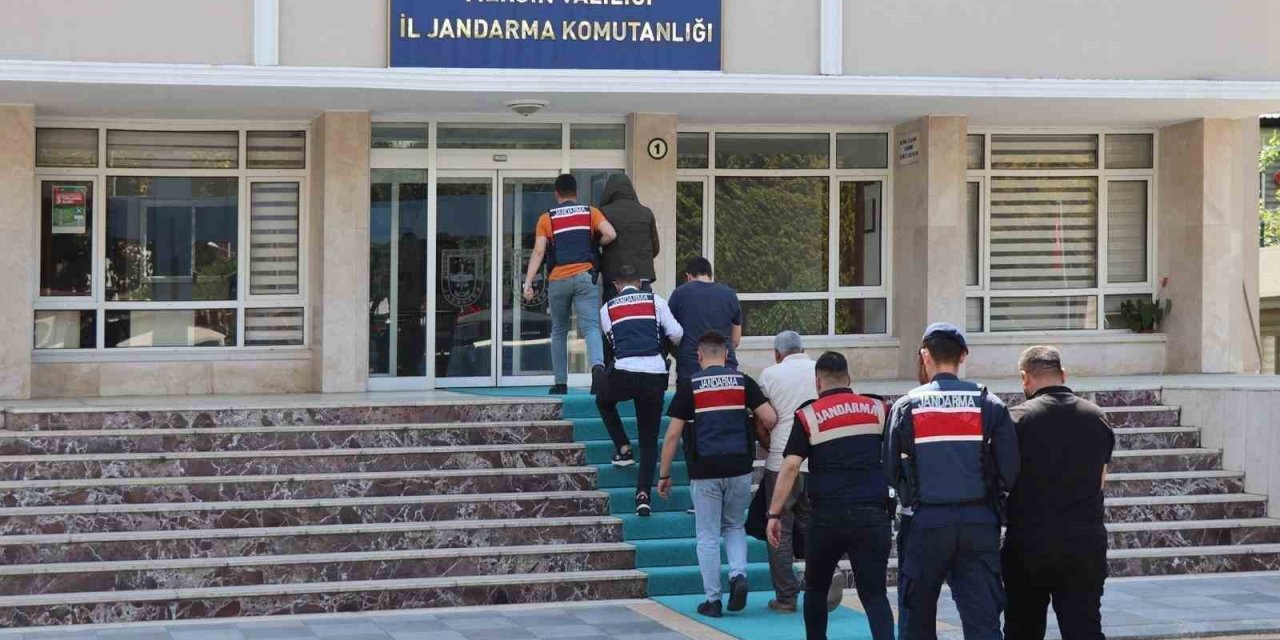 Mersin’de Yasa Dışı Bahis Operasyonu: 5 Gözaltı