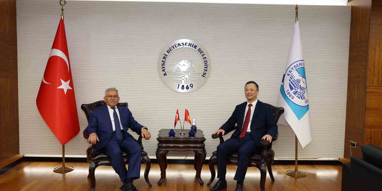 Kırgızistan Ankara Büyükelçisi Kazakbaev’den Başkan Büyükkılıç’a Ziyaret