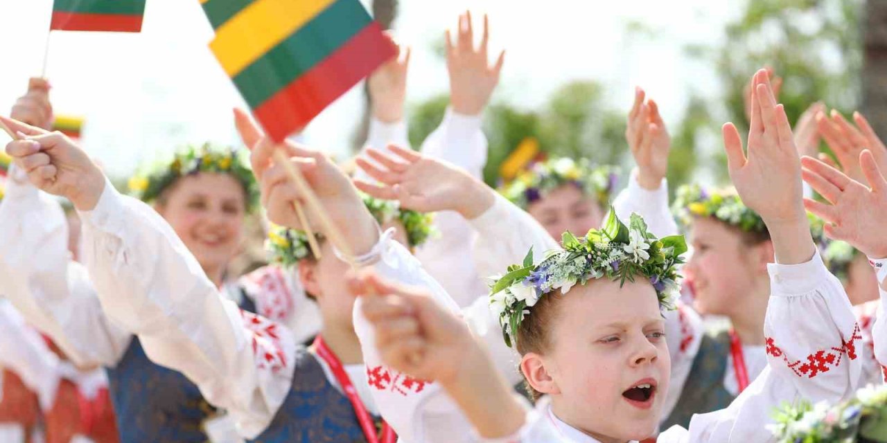 Antalya’da 23 Nisan Coşkusu Başladı