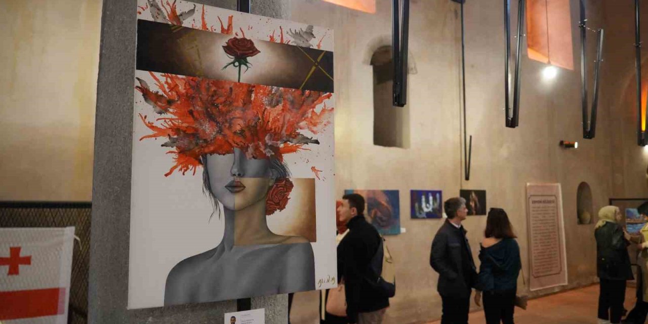 Niğde, 8 Ülkeden Sanatçının Orijinal Eserlerinin Yer Aldığı Sergiye Ev Sahipliği Yaptı