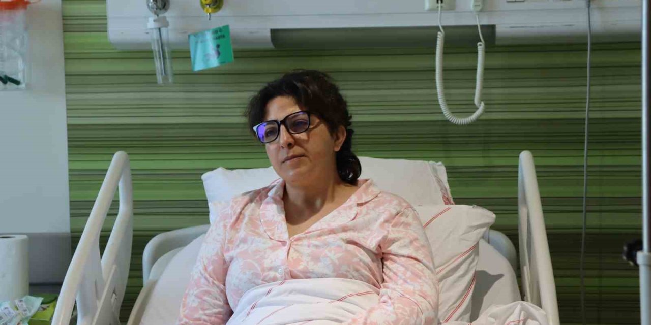 Beyin Tümörünü Burun Deliğinden Çıkardılar