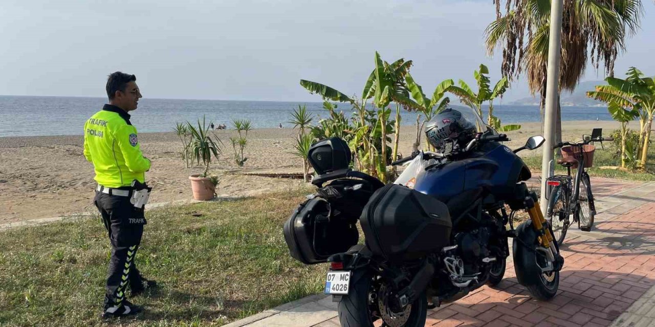 Yürüyüş Yolunda Bisiklet Ve Motosiklet Kullananlara Taviz Yok