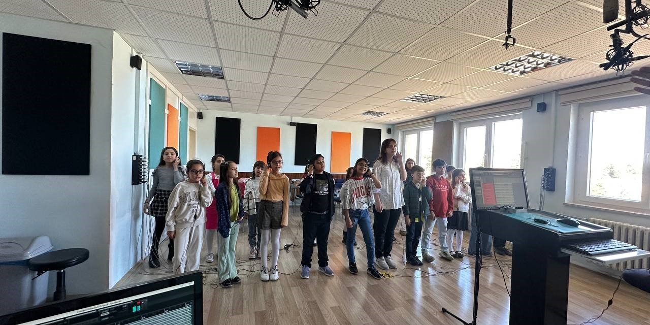 Çocuk Korosu’ndan 23 Nisan’a Özel Şarkı