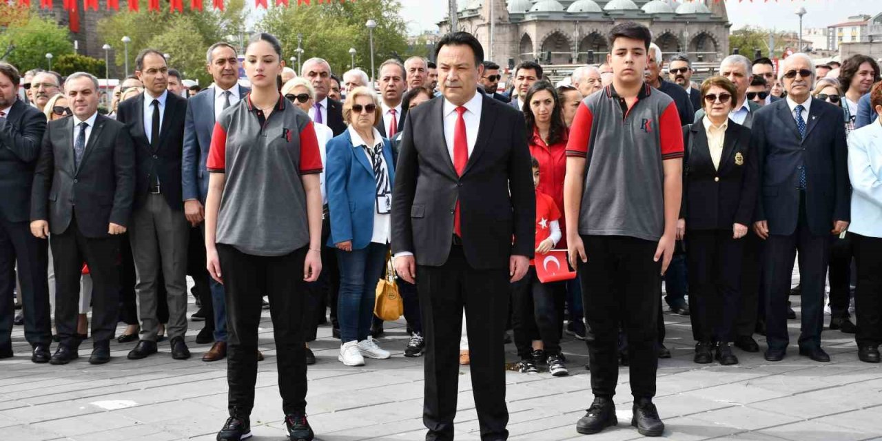 Kayseri’de 23 Nisan Ulusal Egemenlik Ve Çocuk Bayramı Kutlandı