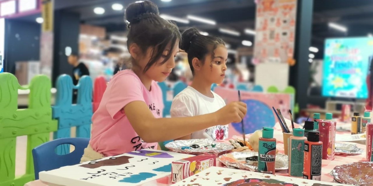 Çocuklar Bayramlarını Hilal’de Kutladı