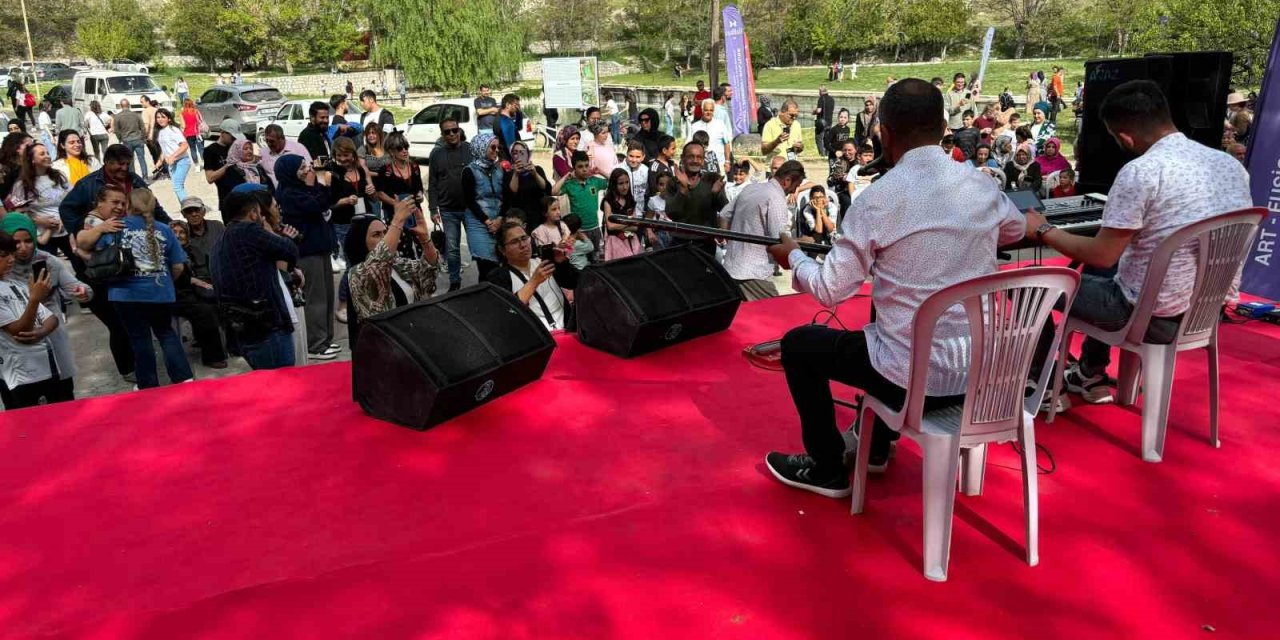 4. Niğ-bor Kültür Sanat Festivali Başladı