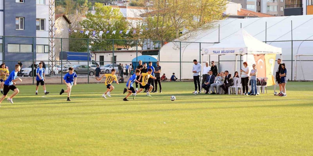 Talas Altyapıda Uluslararası Maç