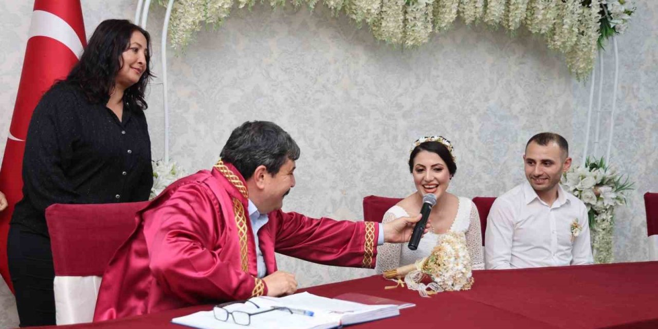 Başkan Yıldız, İlk Nikahını Kıydı