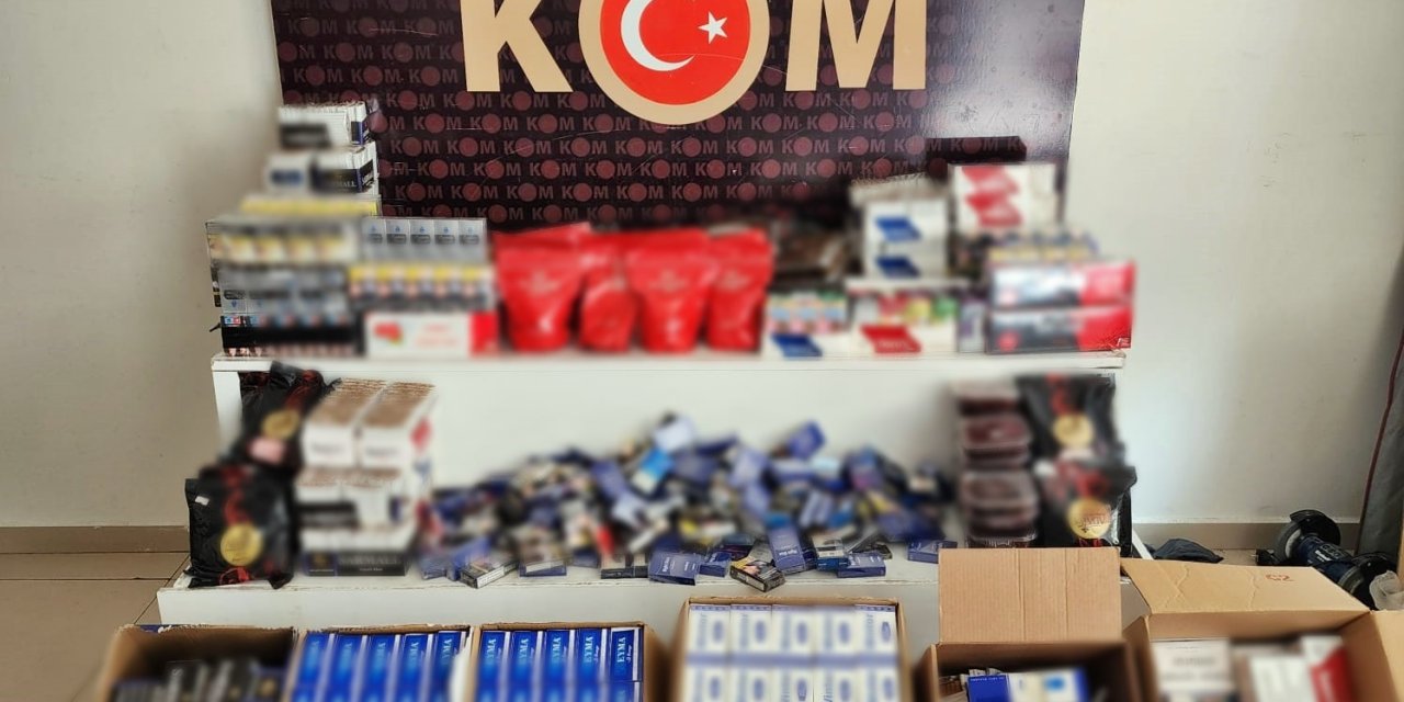 Piyasa Değeri 1 Milyon 850 Lira Gümrük Kaçacağı Ürün Ele Geçirildi: 8 Gözaltı