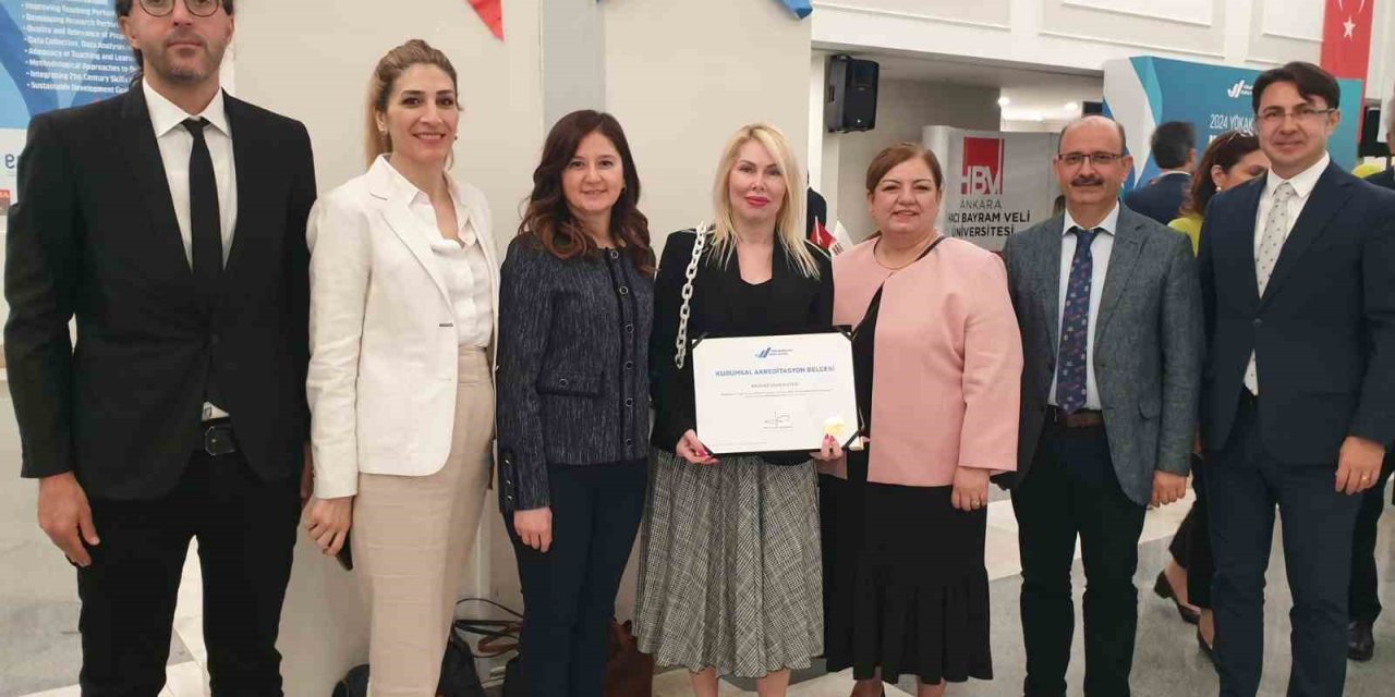 Akdeniz Üniversitesi’ne Yökak’tan 5 Yıllık Akreditasyon