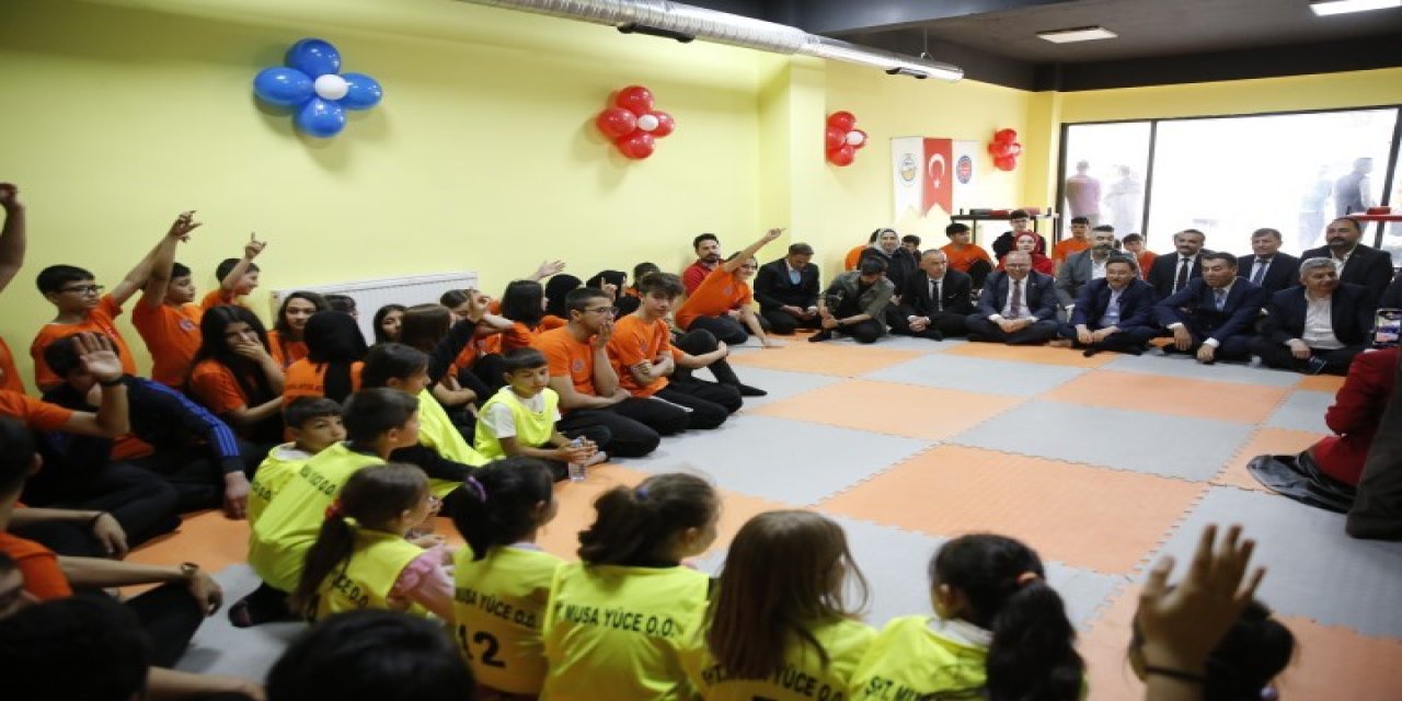 Bünyan Şoförler Odası Erva Spor Kulübü Açıldı