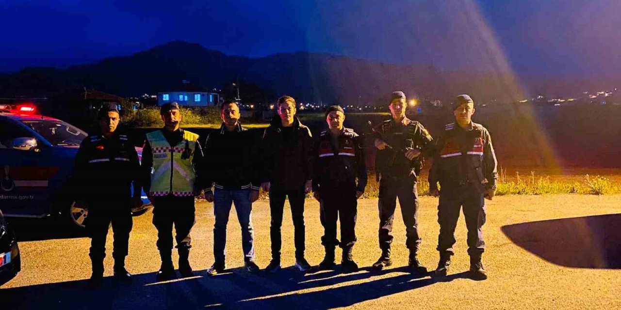 Kaymakam Yiğit’ten Jandarma Kontrol Noktasına Ziyaret