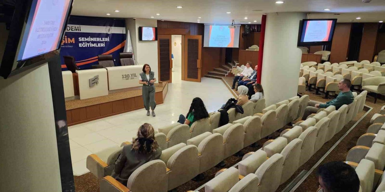 Eskişehir’de Şarküteri İşletmelerine Gıda Güvenliği Eğitimi