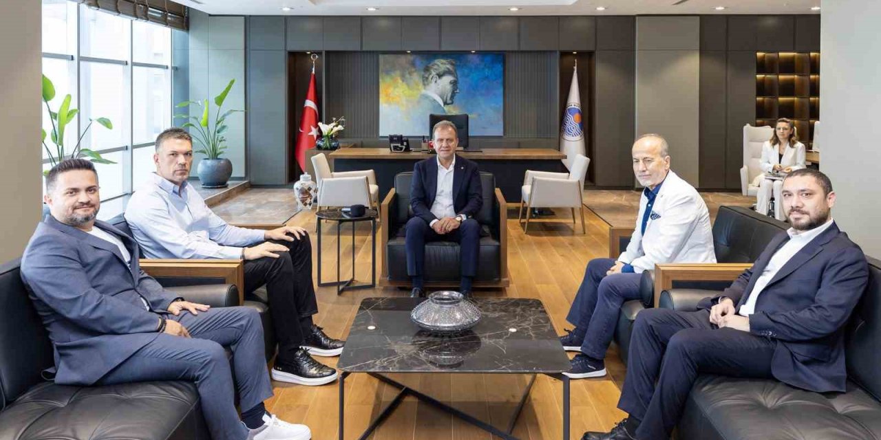 Çbk Yönetimi Başkan Seçer İle Bir Araya Geldi