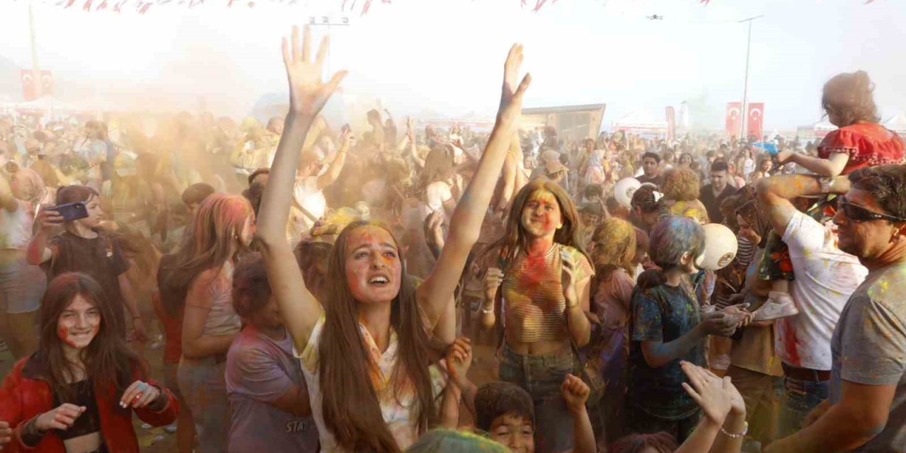 Alanya’da En Renkli Festival