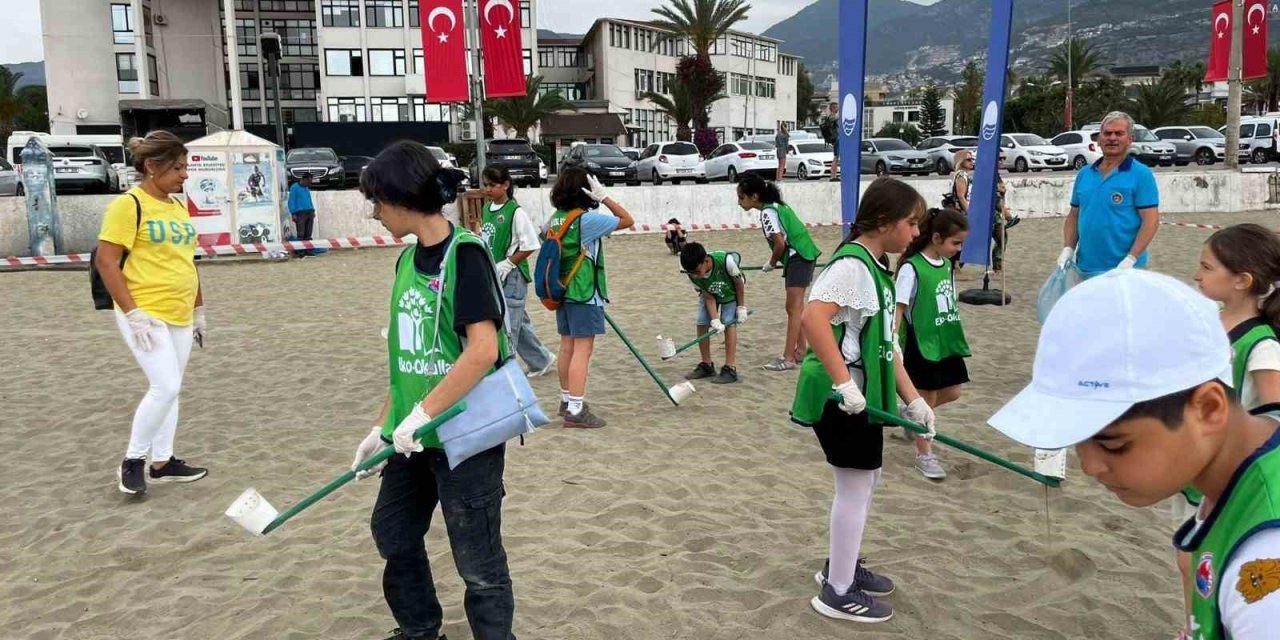 Alanya’da Yılın İlk Çöp Kategorize Çalışması Yapıldı