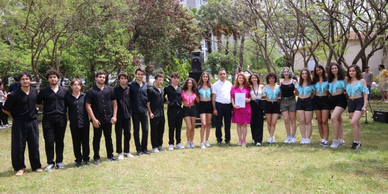 Hekim Adayları Akdeniz Tıp Öğrenci Günleri’nde Eğlendi