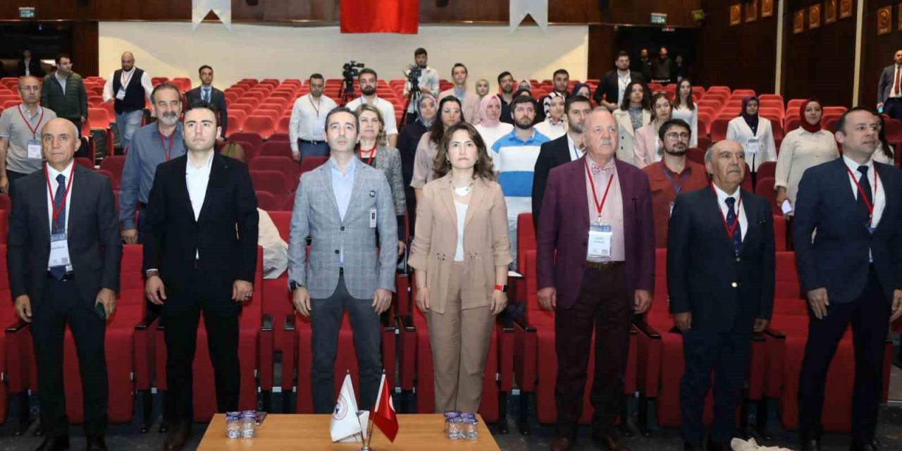 Erü’de ‘9. Uluslararası Erciyes Tıp Tıbbi Genetik Kongresi’ Başladı