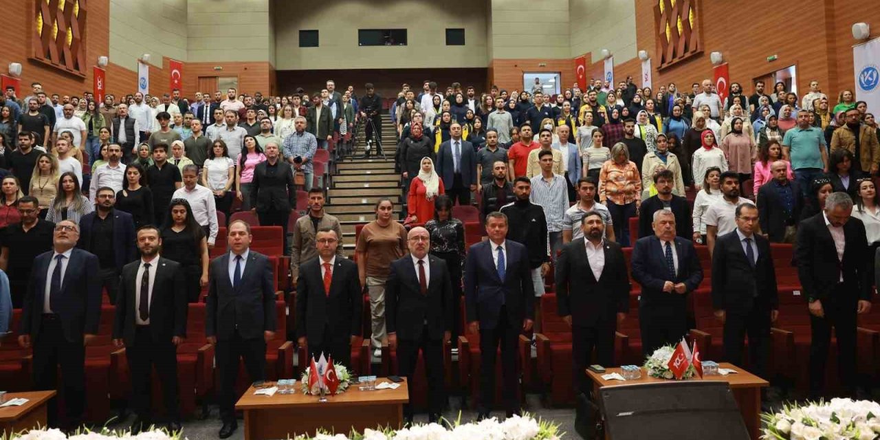 Cumhurbaşkanı Başdanışmanı Sertçelik, Kayü’de Konferans Verdi