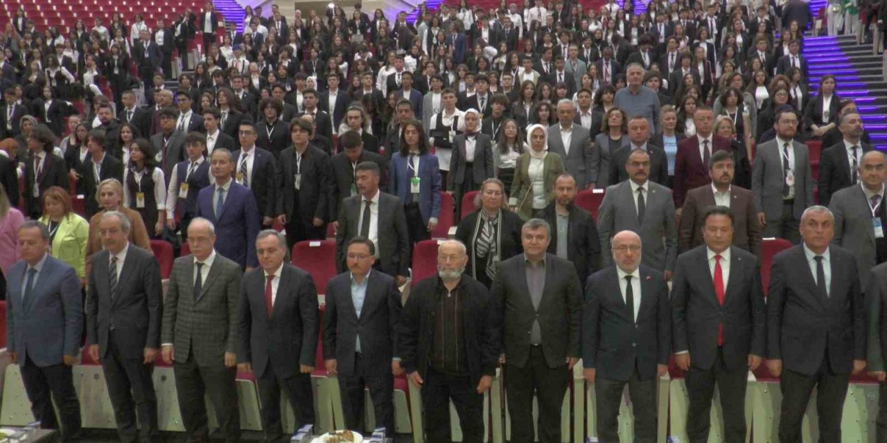 Öğrenciler Model Bm Toplantısı’nda ‘çevresel Sürdürülebilirliği’ Konuştu