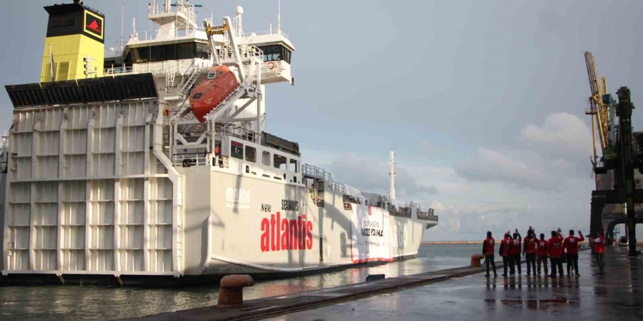 Yeni ’iyilik Gemisi’ Mersin’den Gazze’ye Uğurlandı