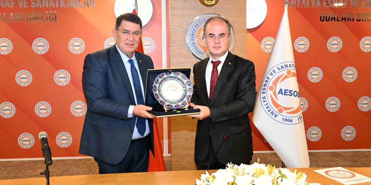 Aesob, Üyelerini Yeme-içme Sektörüne Yönelik Vergi Düzenlemeleri Hakkında Bilgilendirdi