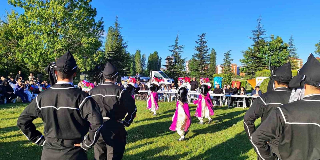 Eskişehir Kızılelma Turan Derneği’nden ‘türk Dünyası Hıdırellez Şöleni’