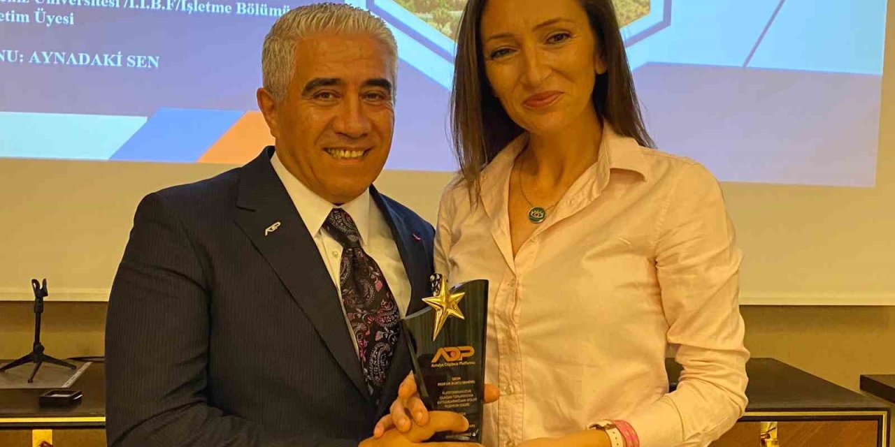 Adp’nin Konuğu Prof. Dr. Burcu Yıldırım Oldu