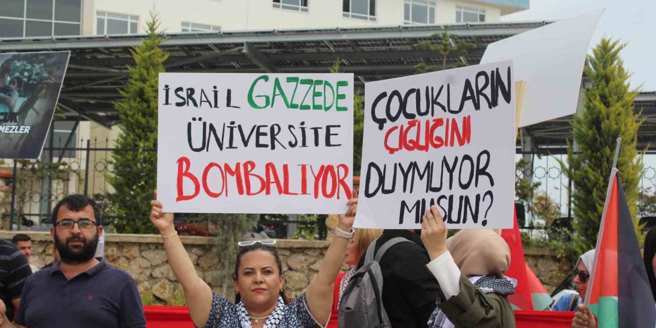 Alkü’de Filistin’e Destek Yürüyüşü