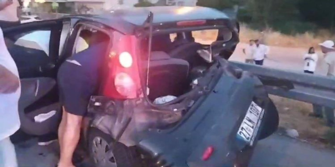 Antalya’da ’allah Korumuş’ Dedirten 4 Araçlı Zincirleme Kaza