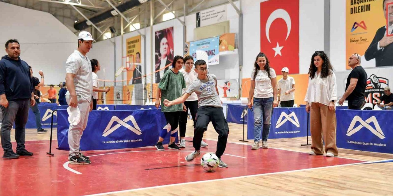 Mersin’de Özel Gereksinimli Çocuklar İçin ’çocuk Şenliği’ Düzenlendi