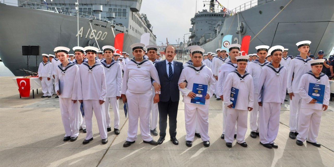 Temsili Askerlik Yapan Engelliler Yemin Ederek Terhis Oldu