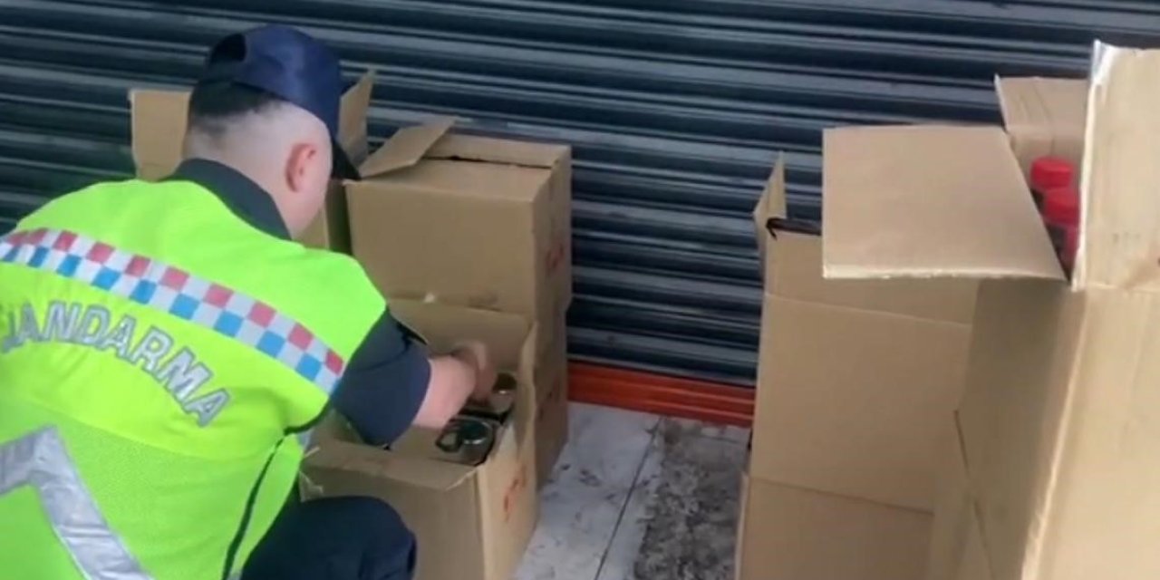 Mersin’de Sahte Zeytinyağı Operasyonu, 6 Tondan Fazla Ürün Ele Geçirildi