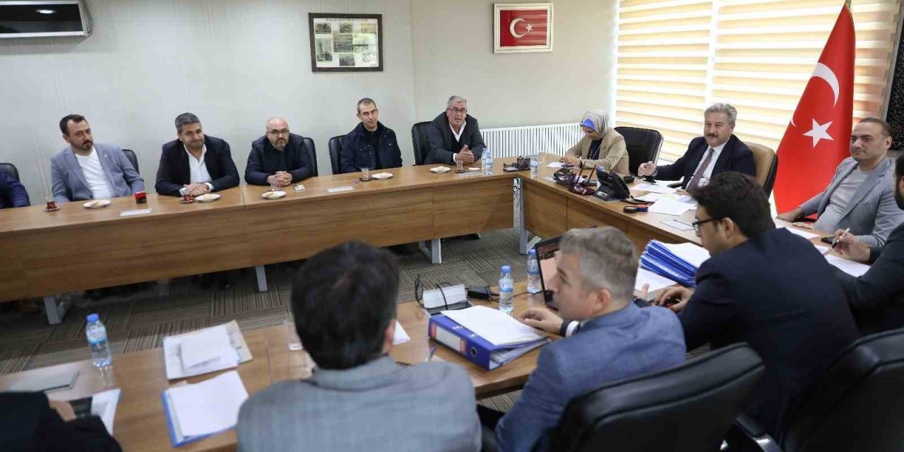 Yıldırım Beyazıt Mahallesi’nde Kat Karşılığı İhale Düzenlendi