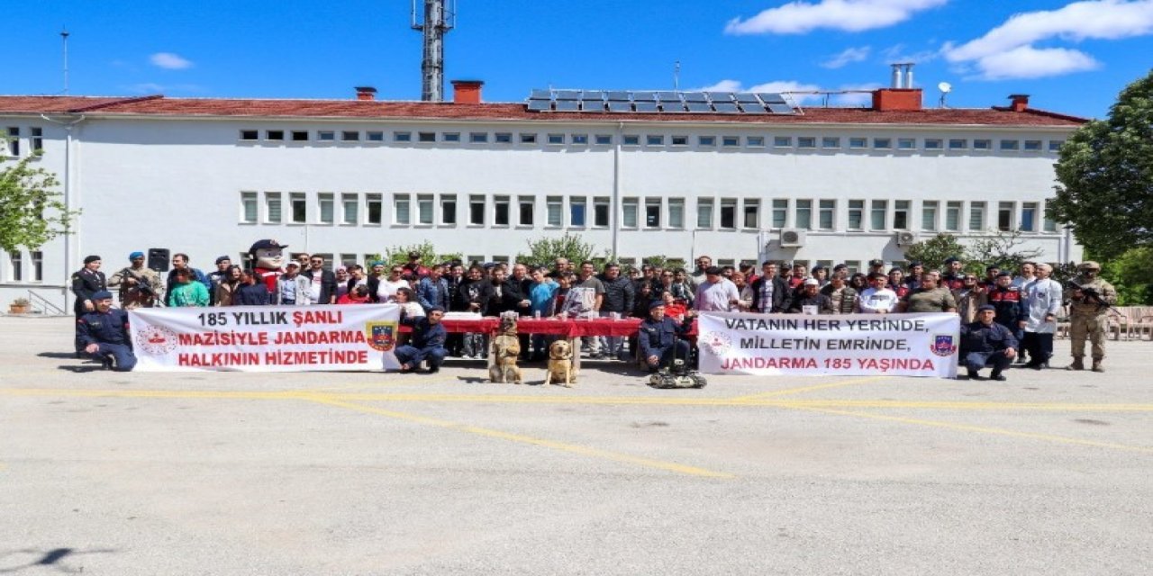 Eskişehir'de Jandarmanın 185'inci Yıl Dönümü Engelli Öğrencilerle Kutlandı
