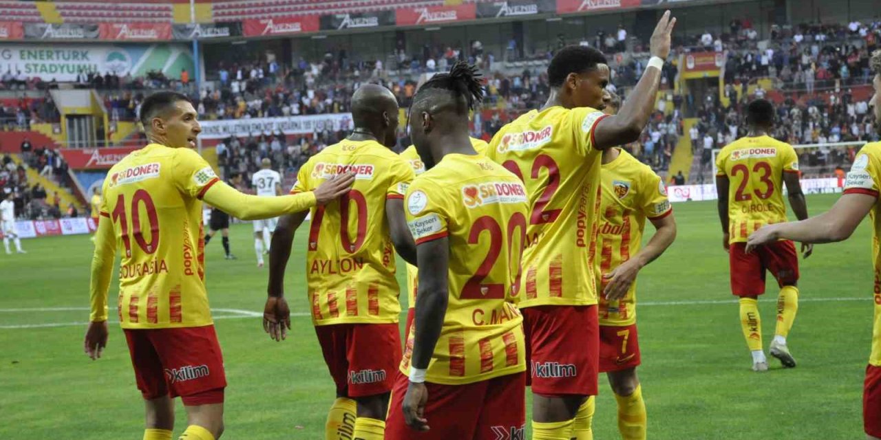 Süper Lig: Kayserispor: 1 - Konyaspor: 1 (ilk Yarı)