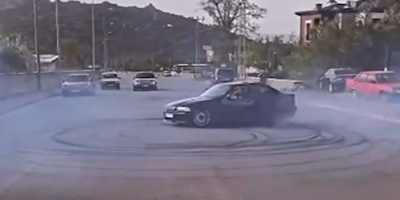 Paylaşımlarıyla Kendini Ele Verdi: 38 Bin Tl Para Cezası Verildi