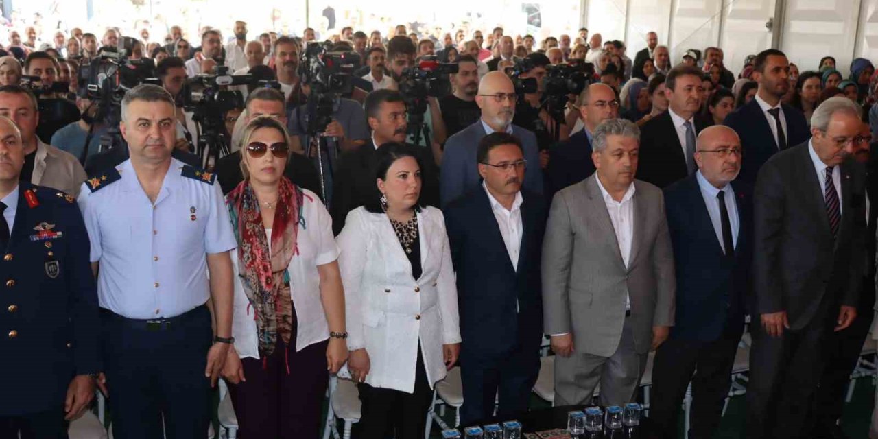 Vali Çiçek: "kadın Kooperatifleri Büyük Bir Başarı Hikayesi"