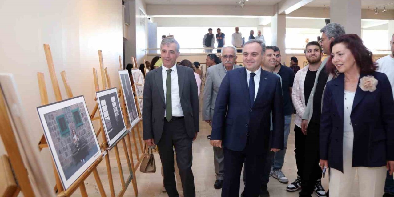 Erü Rektörlük Güzel Sanatlar Bölümü’nden Resim Şöleni