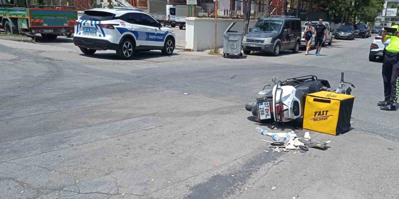 Alanya’da Otomobil İle Motosiklet Çarpıştı: 1 Yaralı