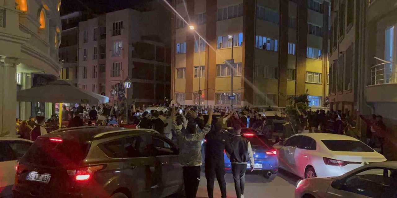 Eskişehir’de Galatasaray Taraftarı Şampiyonluk Kutlaması Yapamadı