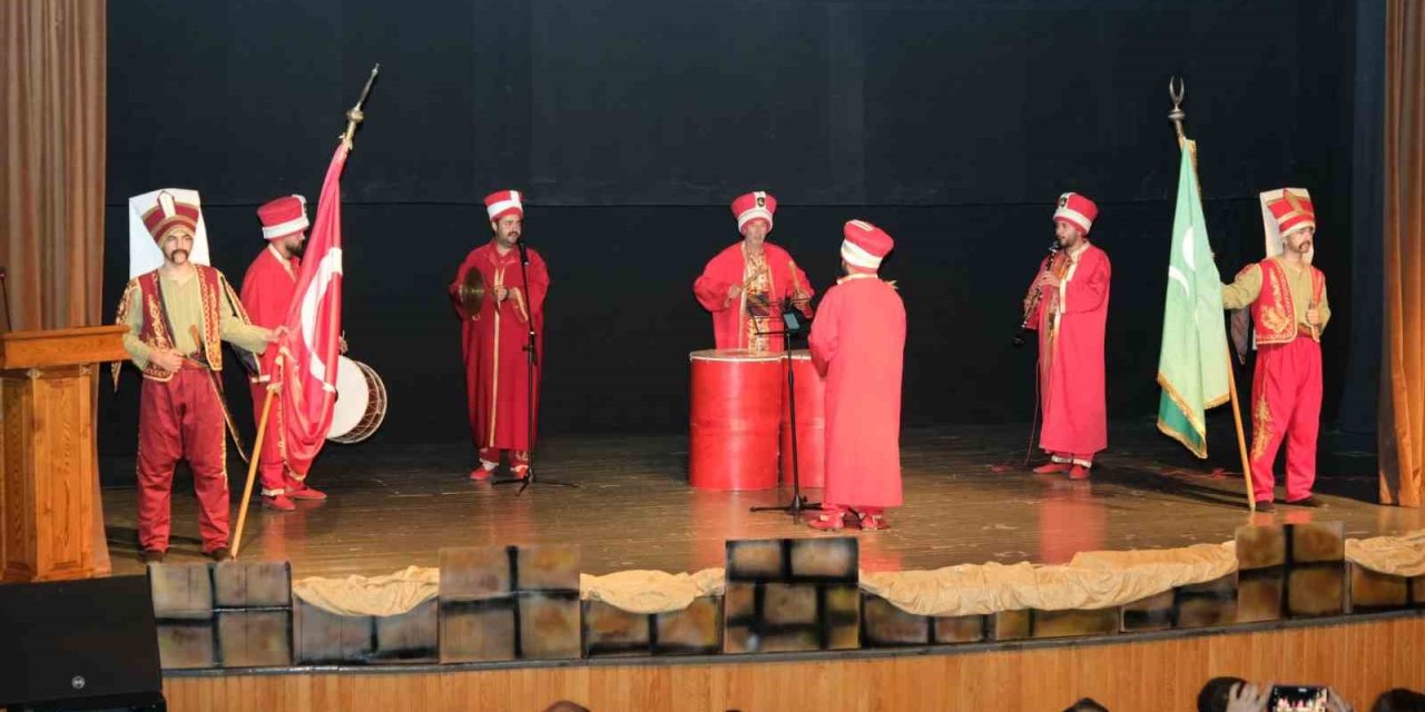 Karaman’da İstanbul’un Fethi Kutlandı