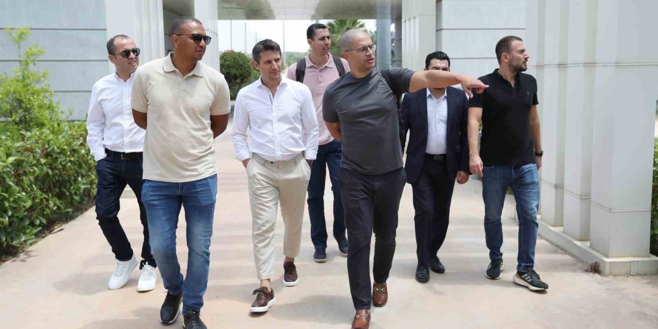 Alex De Souza Antalyaspor’un Tesislerini Gezdi