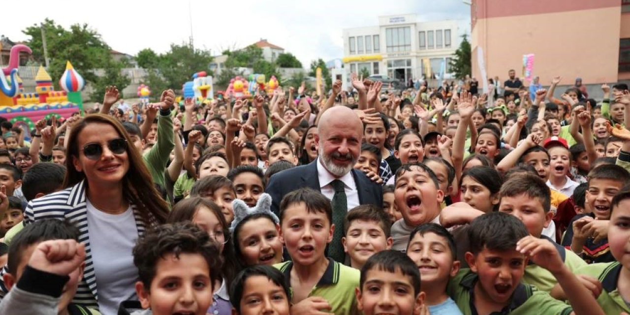 Başkan Çolakbayrakdar: “hizmetlerimizle Çocuklarımızın Geleceğini İnşa Ediyoruz”