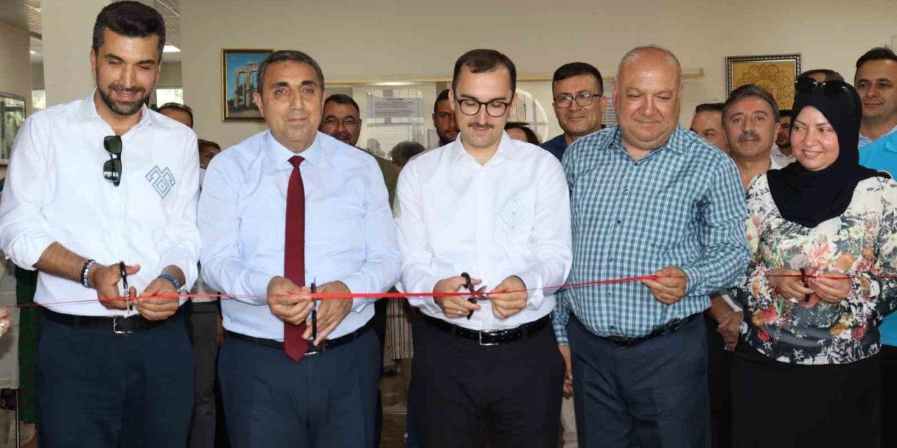 Silifke’de "hayat Boyu Öğrenme" Haftası Nedeniyle Sergi Açılışı Yapıldı