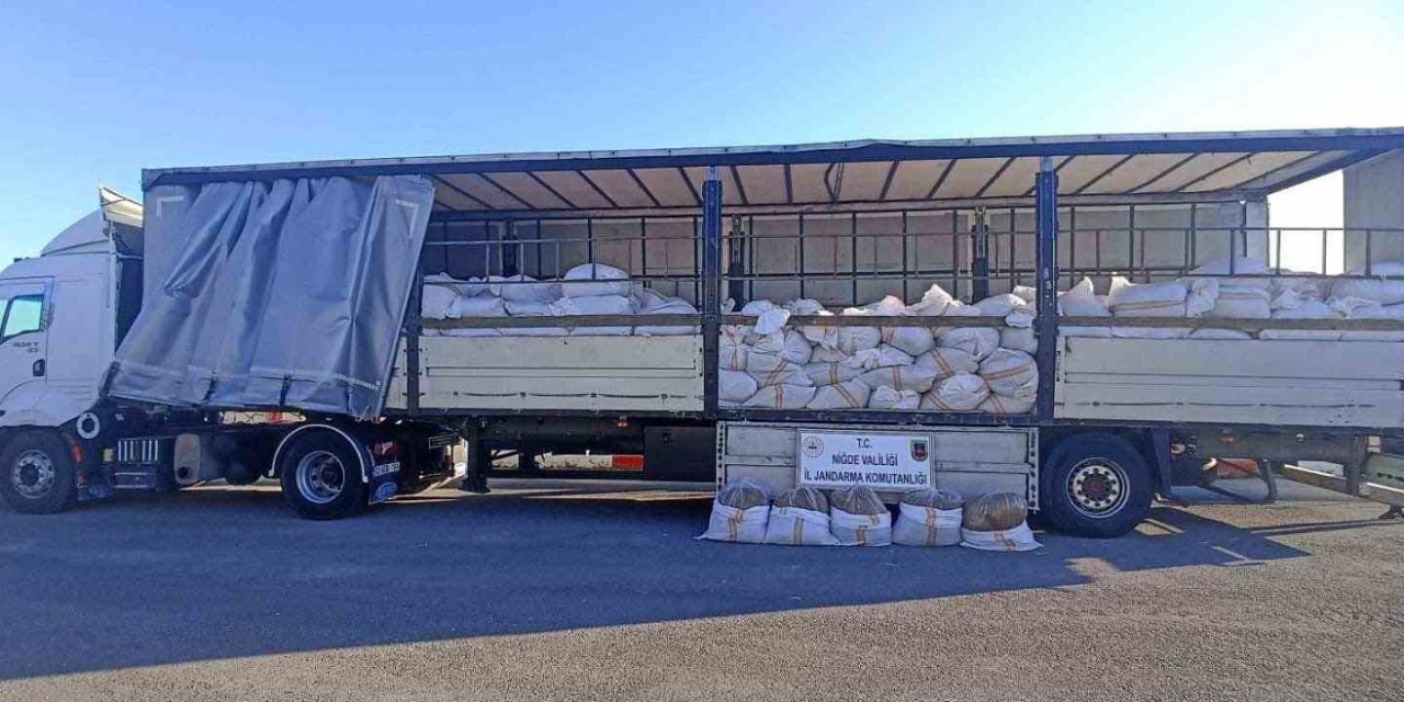 Niğde’de Kaçak Tütün Operasyonu