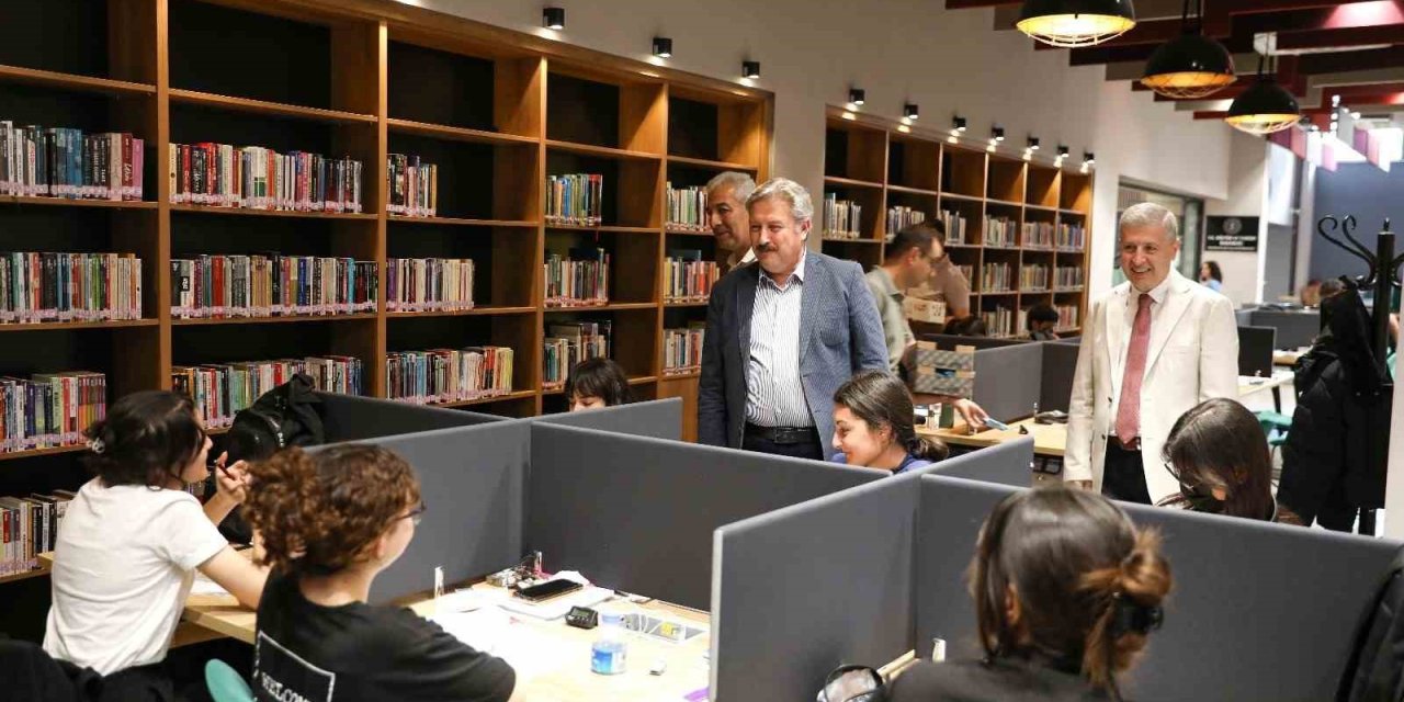 Başkan Palancıoğlu, Yks’ye Girecek Öğrencilere Başarı Diledi