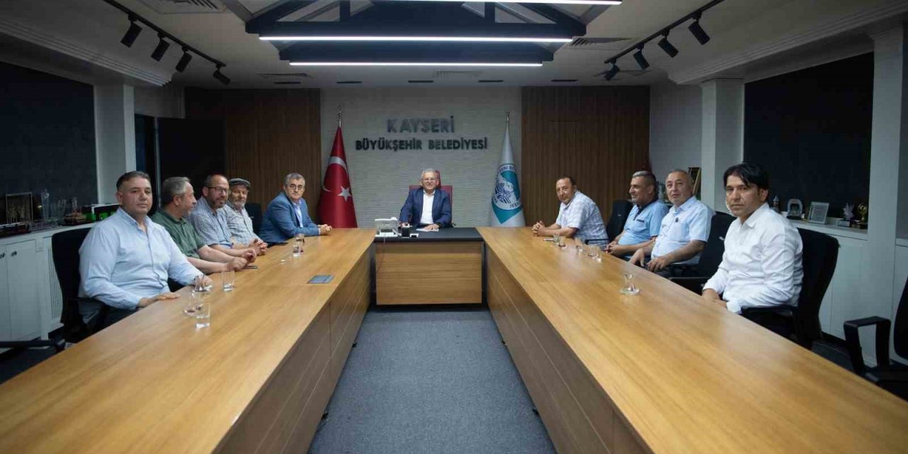 Esnaf Dostu Başkan Büyükkılıç, Hal Kompleksi Esnaflarını Ağırladı