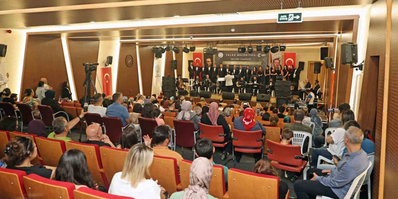 Talas Musiki Cemiyeti’nden Kulakların Pasını Silen Konser